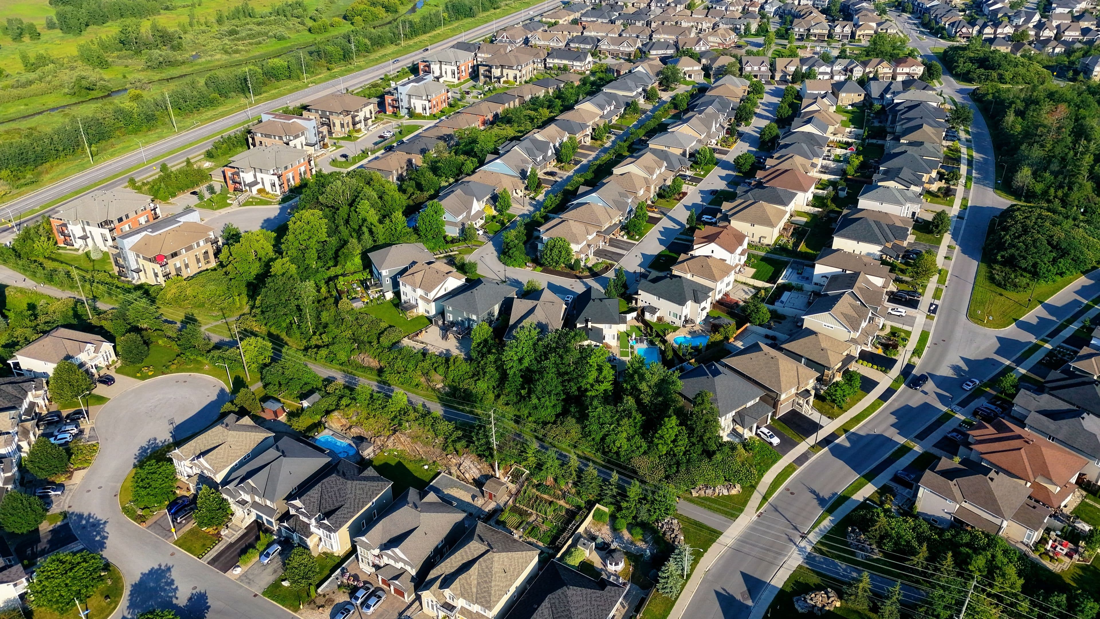 Lokale Energiegemeinschaft mit Solaranlagen